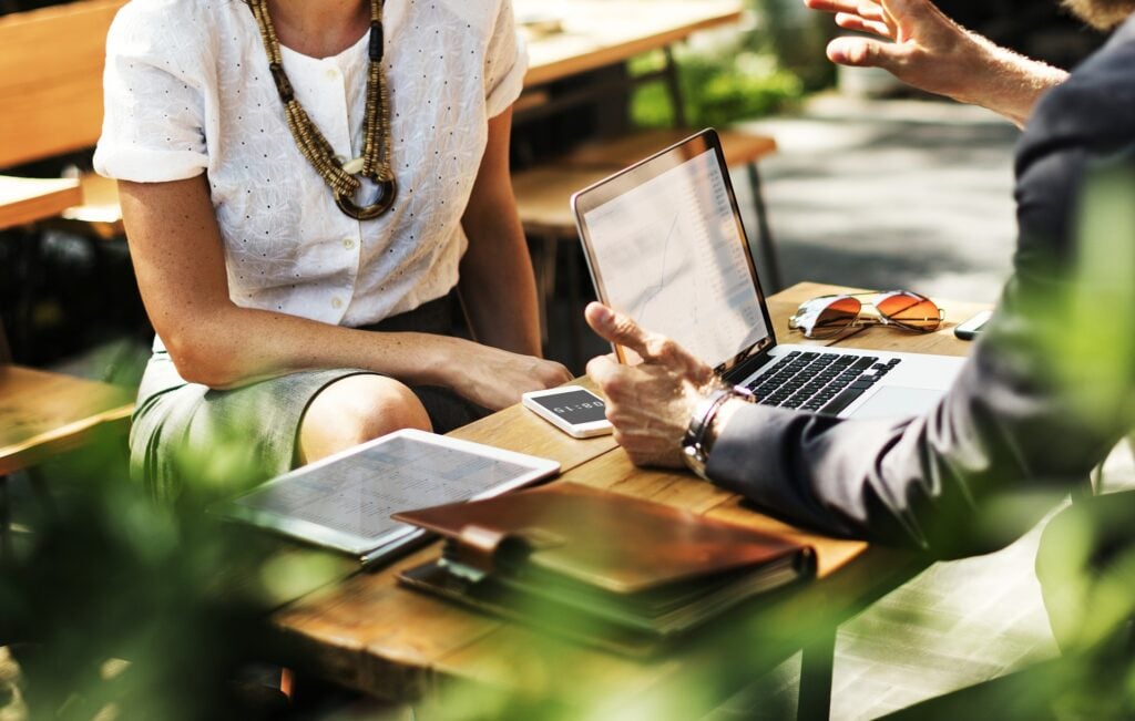 business-2884023_1920 Why You Should Get Advice from a Conveyancer Before Signing the Contract