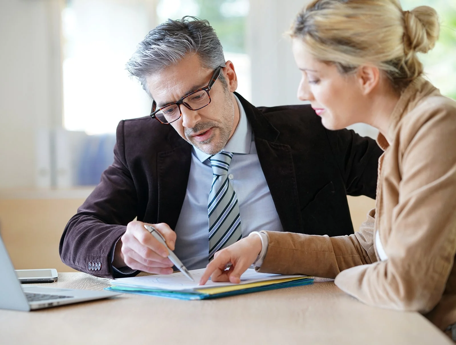 what does a conveyancer do