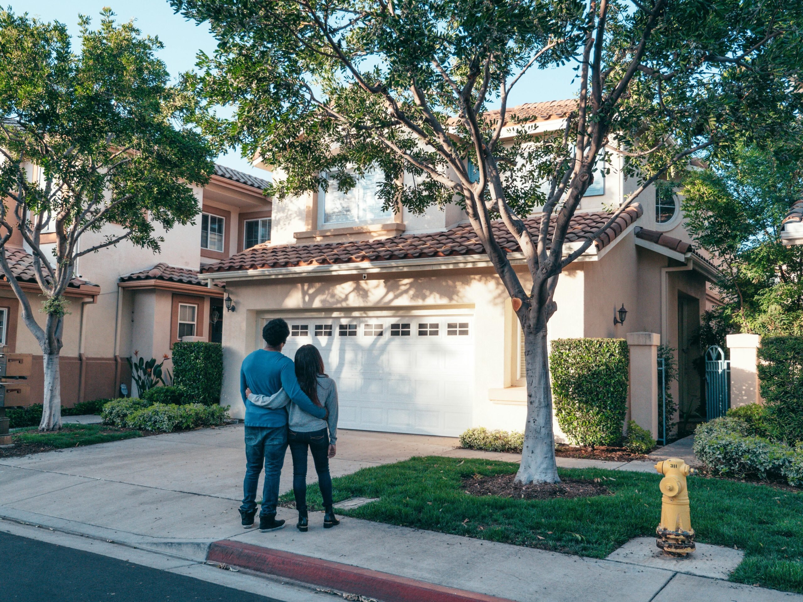 what does a conveyancer do